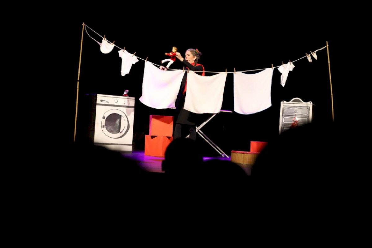 LA VIDA SECRETA DE LOS PAÑALES